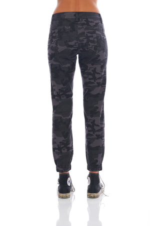 Jane Grey Camo Mid Rise Cargo Joggers 27" Inseam